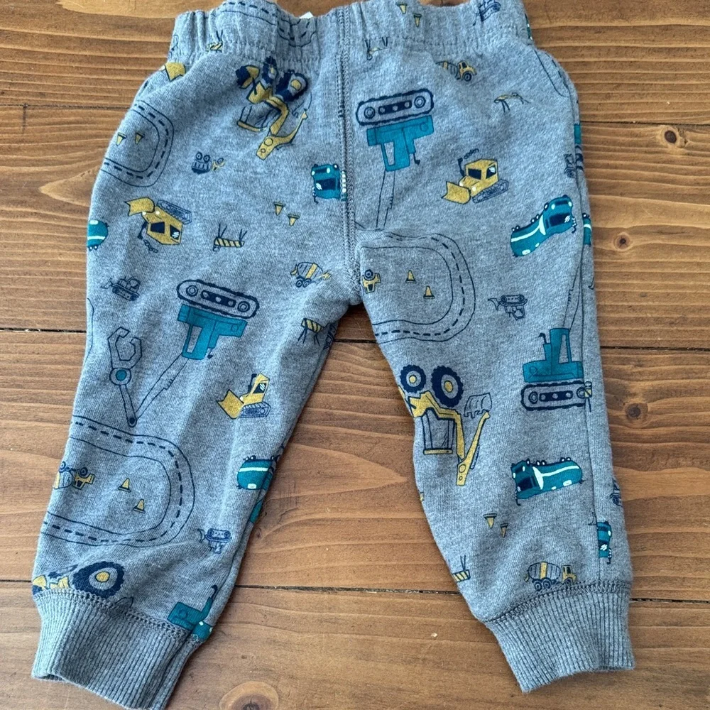 Carter's infant Black, Camo, Gray Construction Joggers Set‎